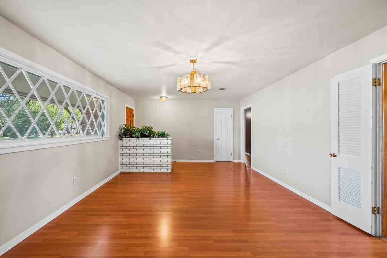 3423 56th St - Photo 3 of 36