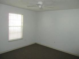 916 Valley Rd - Photo 1 of 1