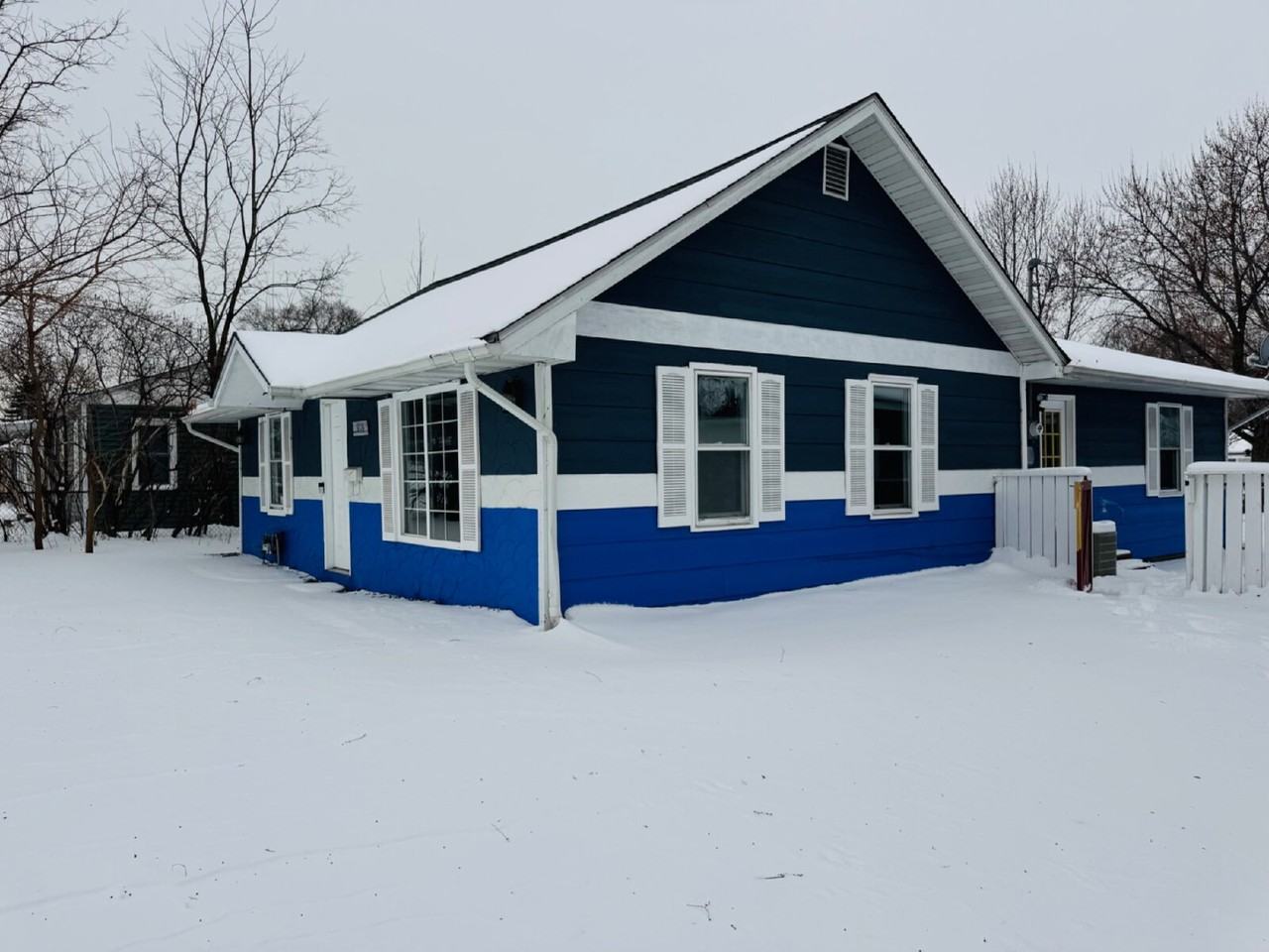 5626 6th St Ne - Photo 2 of 20