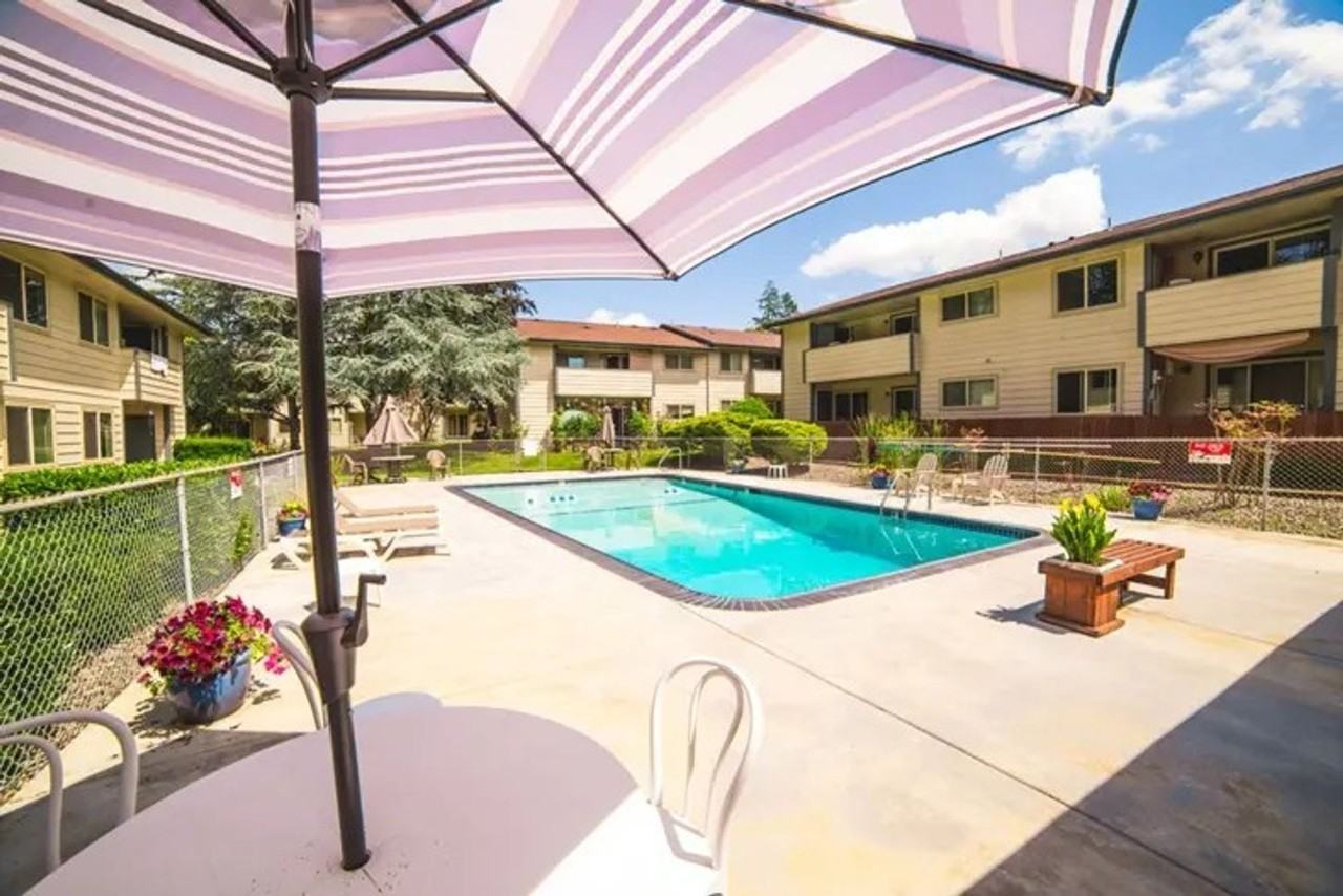 Laurelwood Estates - Photo 5 of 21