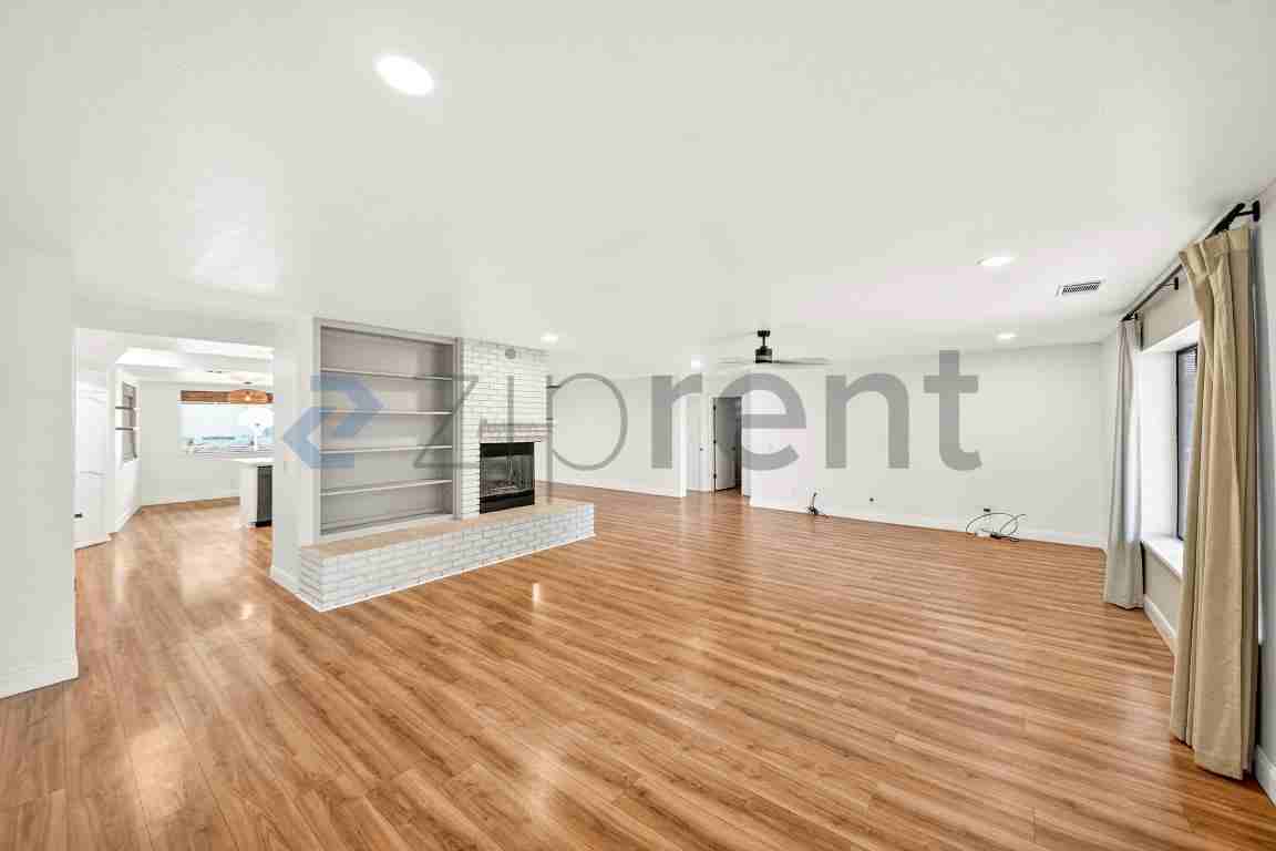 7211 Amanda Way - Photo 7 of 25