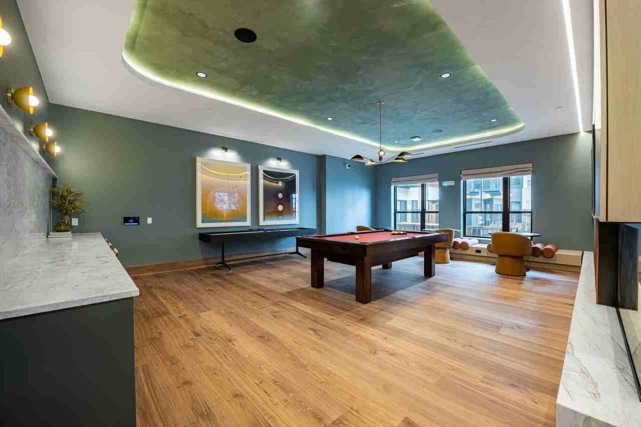 The Winn at Golden Valley - Photo 6 of 33