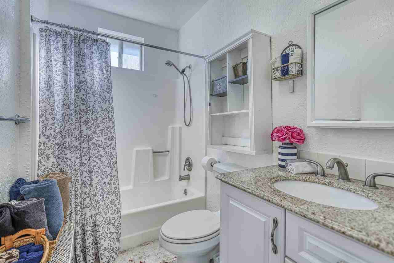 5306 1/2 7th Ave - Photo 5 of 12