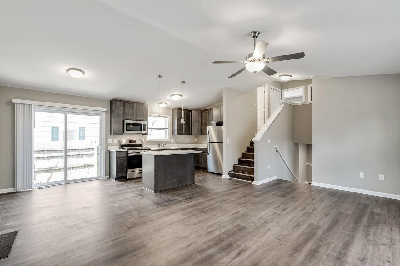 29072 112th Pl #14883286 - Photo 3 of 30