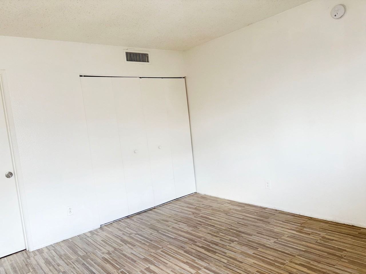 Buenas Luna/Sol 1 Month FREE!!! - Photo 7 of 42