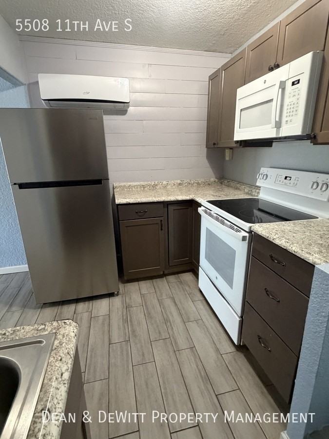 5508 11th Ave S - Photo 7 of 14