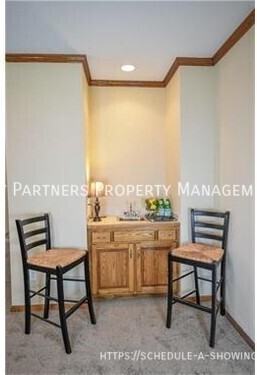 1950 W Surrey St - Photo 4 of 16