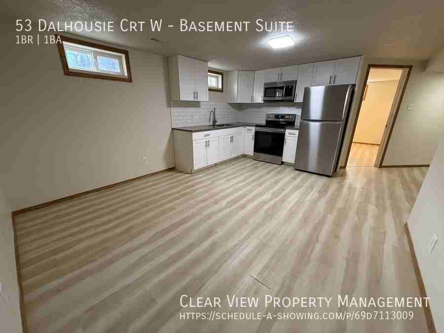 53 Dalhousie Crt W - Photo 7 of 14