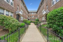 1725 Lanier Pl Nw #29C - Photo 1 of 1