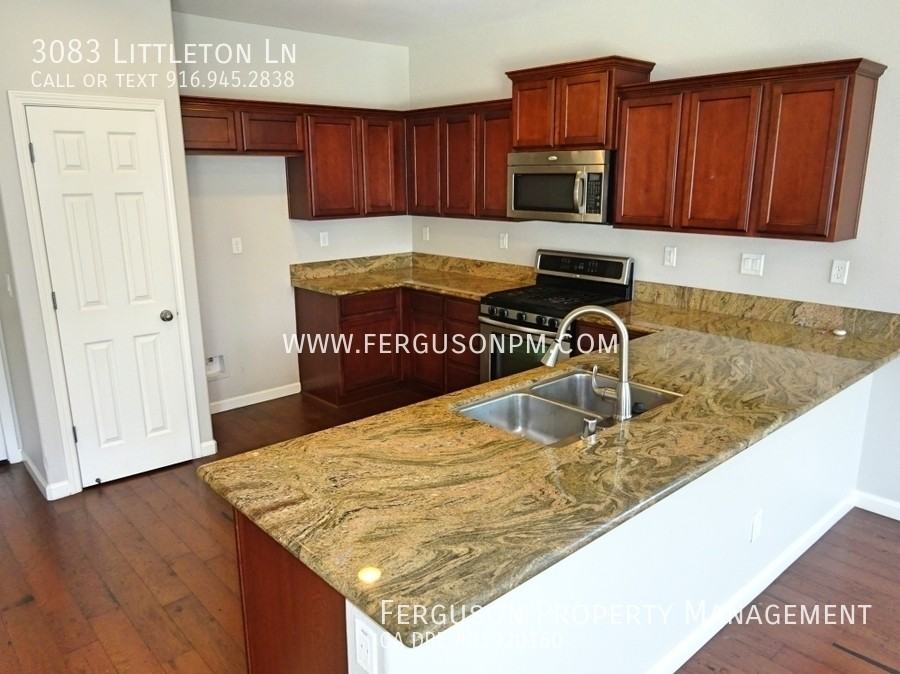 3083 Littleton Ln - Photo 2 of 13