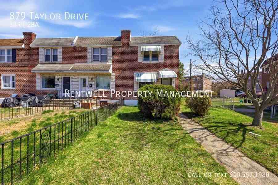 879 Taylor Dr - Photo 2 of 24