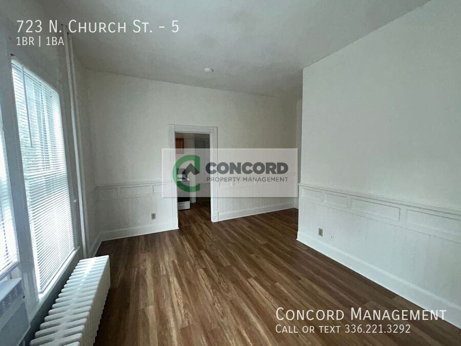 723 N Church St #5 - Photo 6 of 13