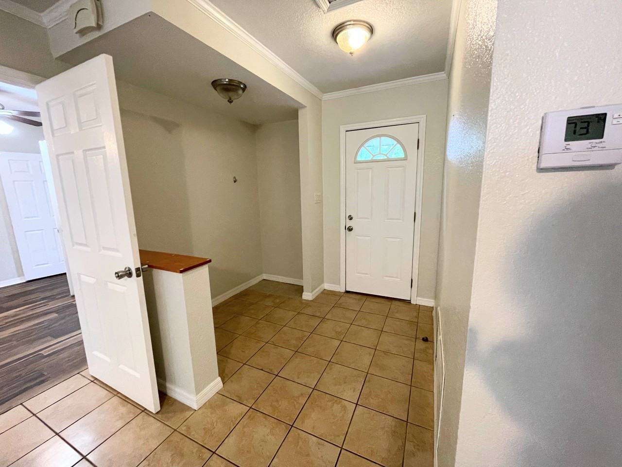 348 N Orange St #1 - Photo 5 of 9