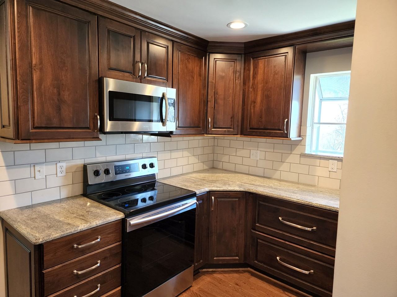 938 Oakwood Farms Ln #NA - Photo 5 of 19