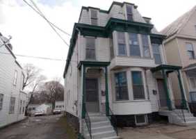 featured image of 118 N Ferry St #2