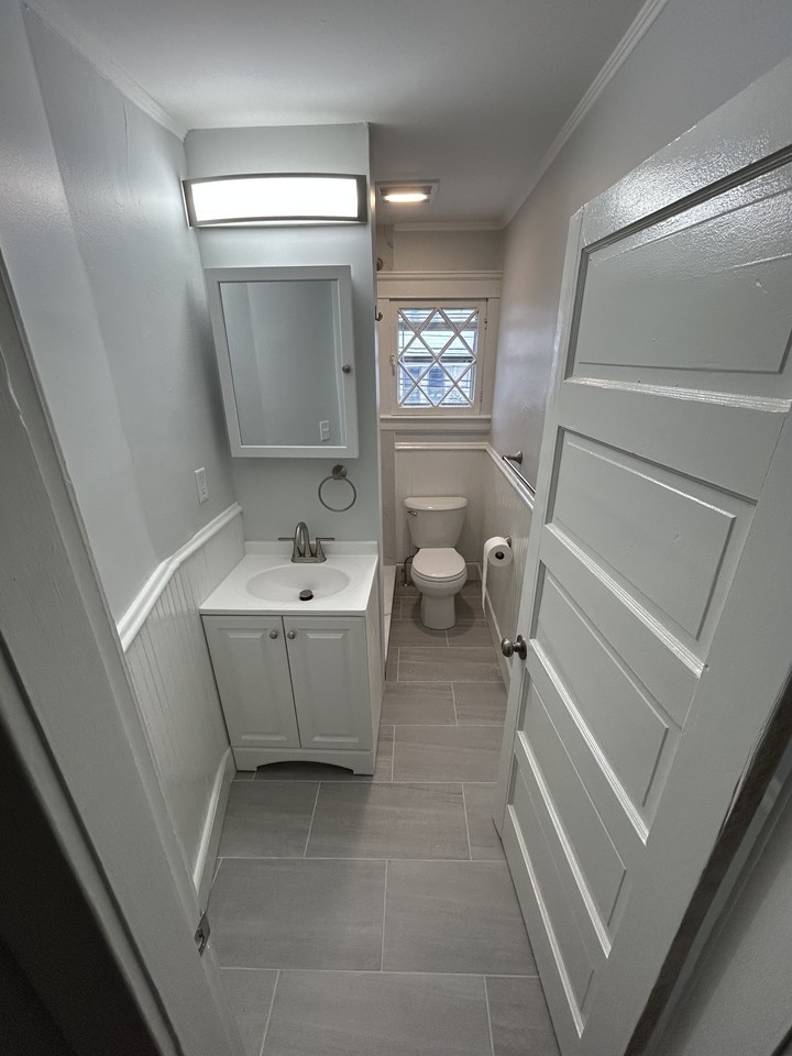 38 Aldrich Ave #42 - Photo 2 of 8