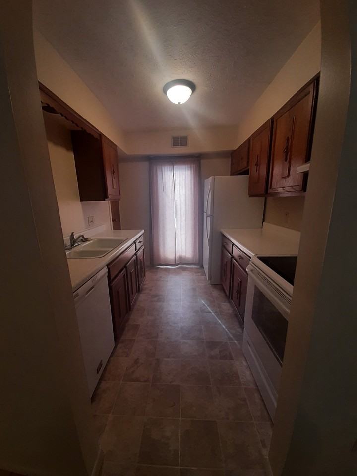 1200 Hespe Dr #101 - Photo 5 of 15