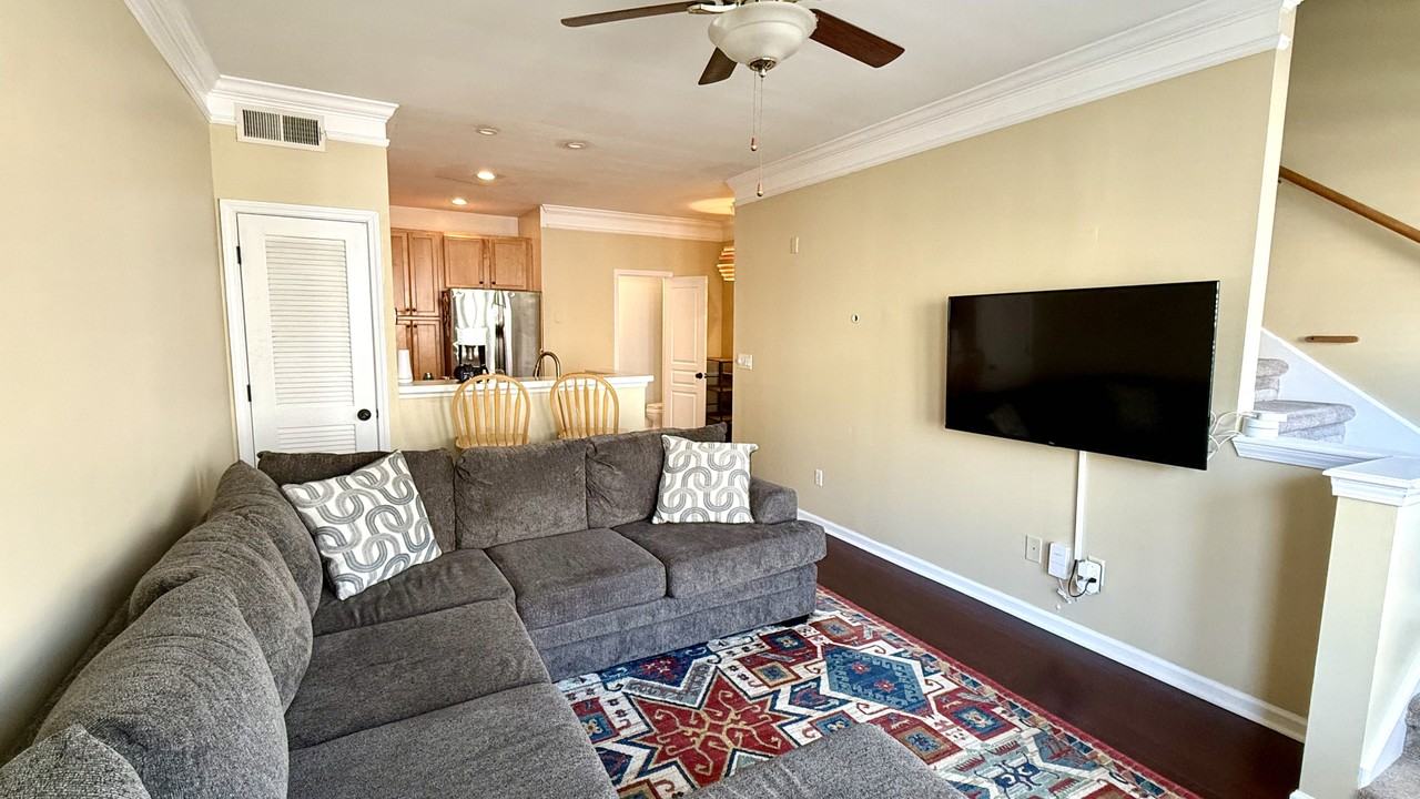 375 Highland Ave Ne Unit 1005 #NA - Photo 2 of 23