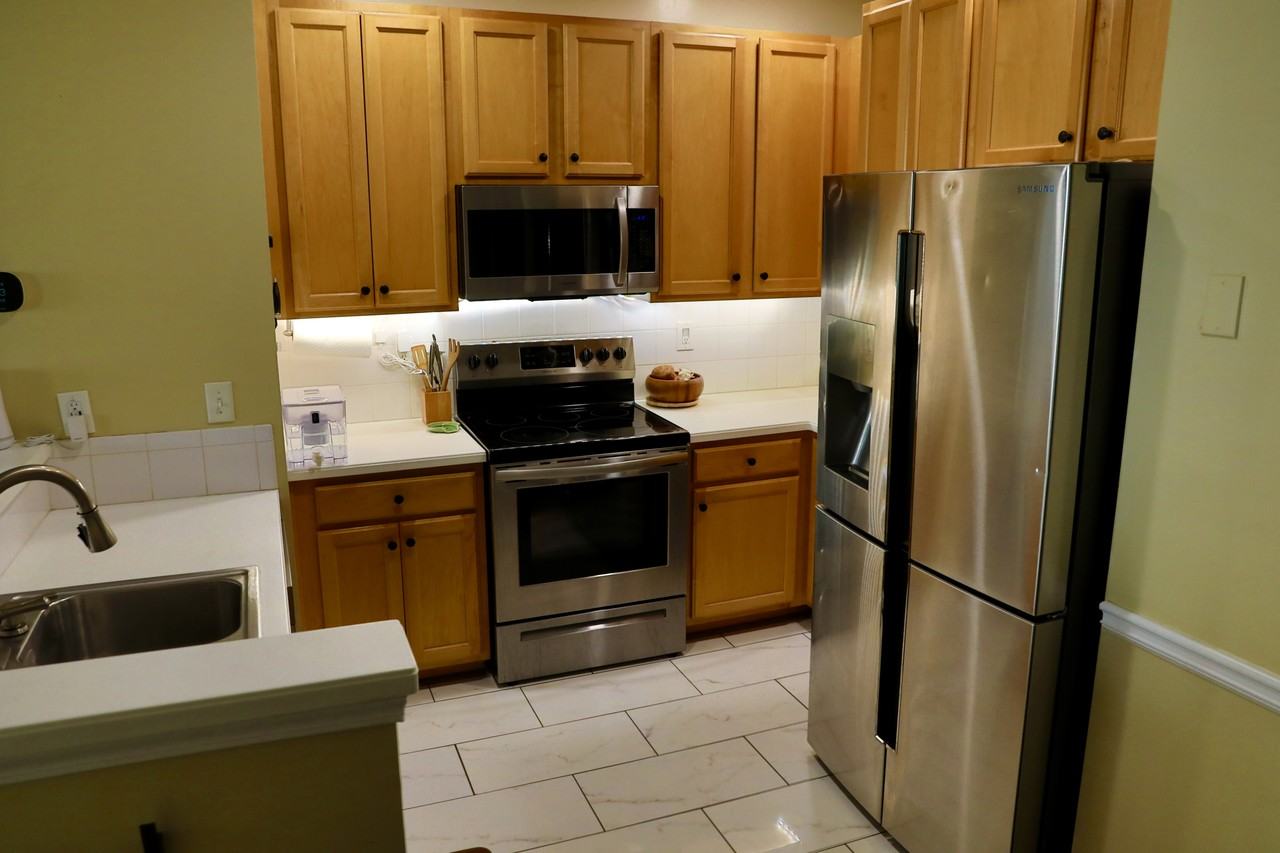 375 Highland Ave Ne Unit 1005 #NA - Photo 6 of 23