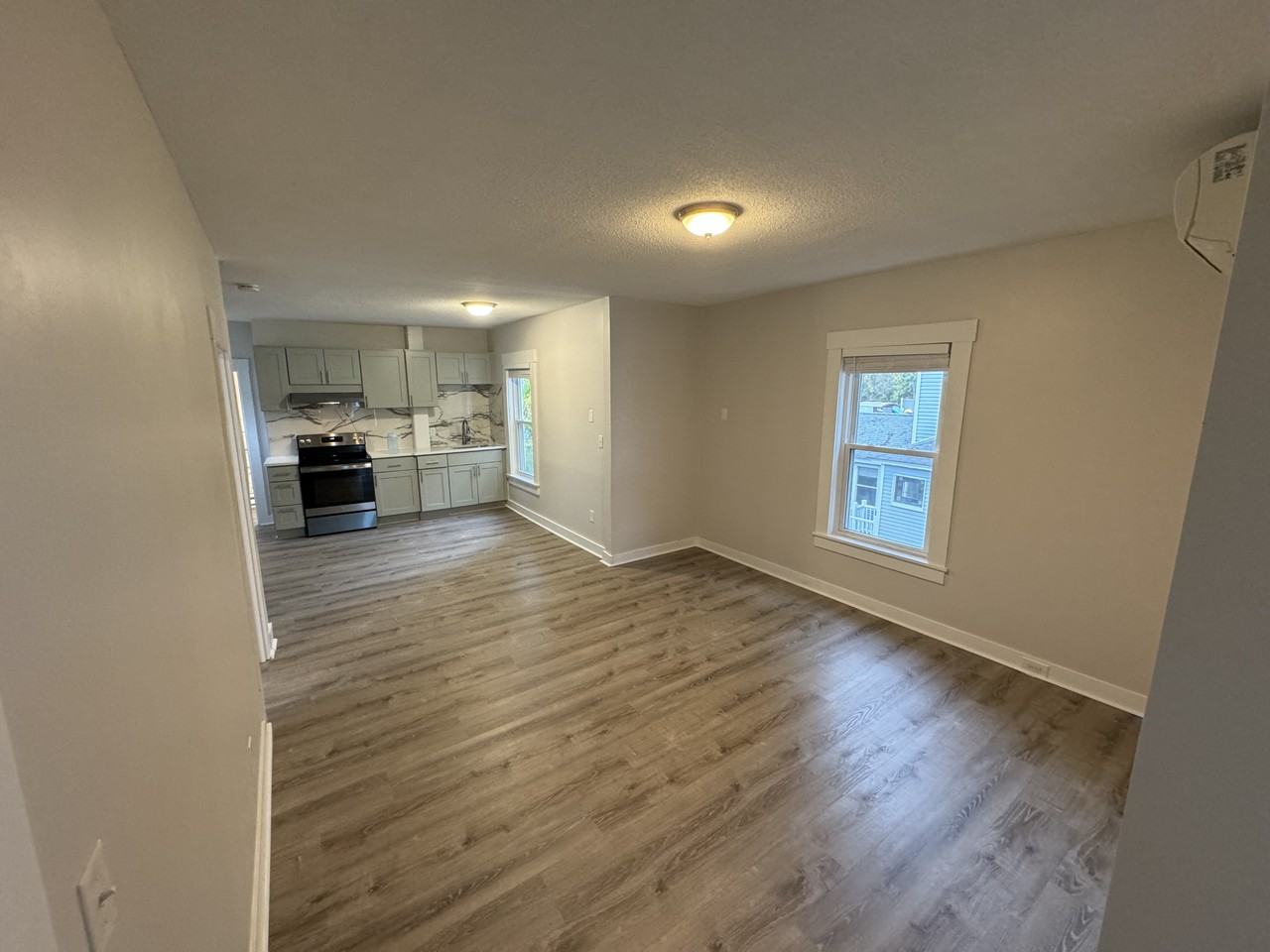 34 Sycamore St #2 - Photo 3 of 7