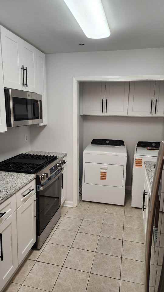 Emory Oaks Way #572 - Photo 2 of 5