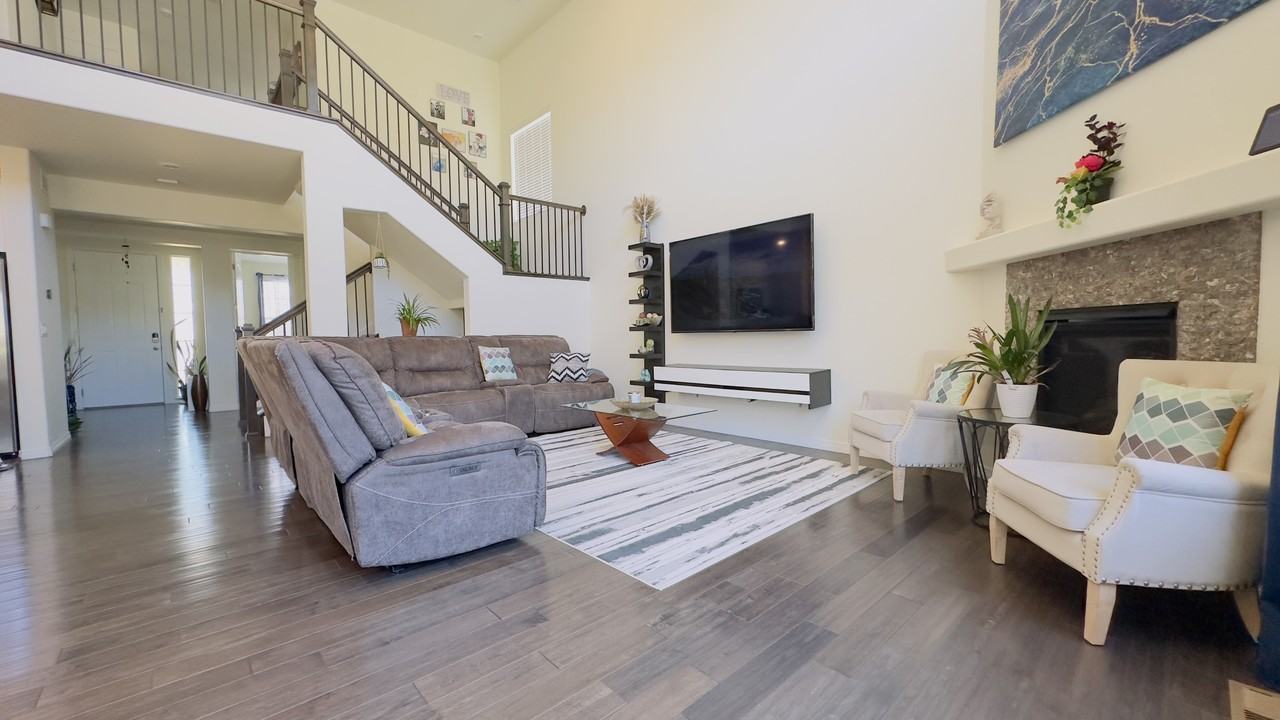 14751 Chicago St #NA - Photo 5 of 30