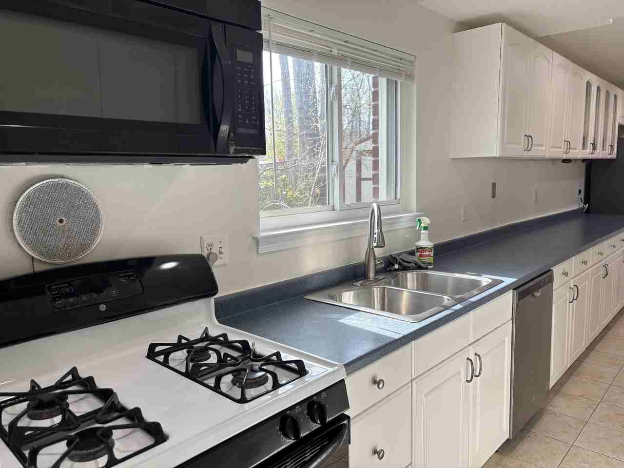 8903 Victoria Rd #NA - Photo 4 of 17