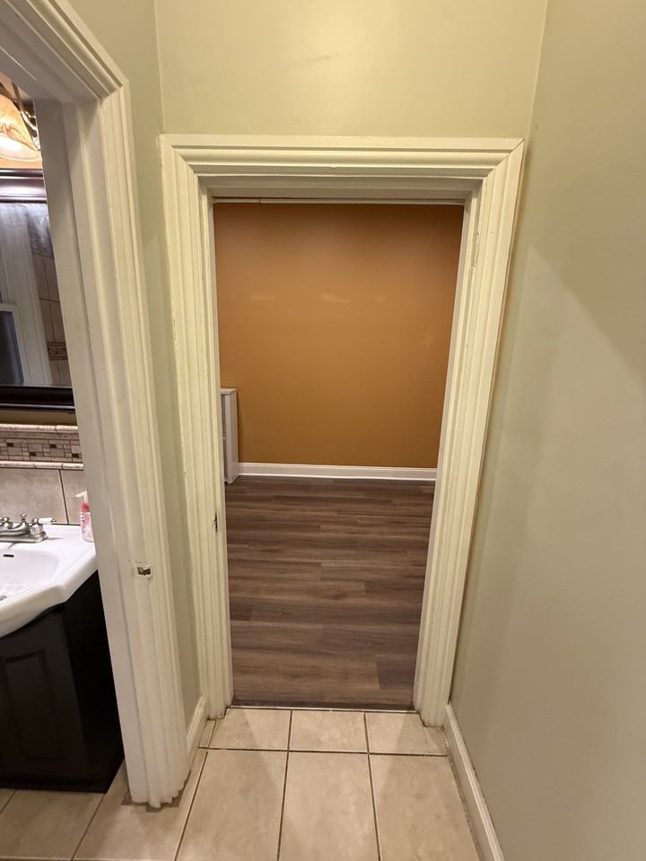 1115 N 2nd St #A - Photo 4 of 17