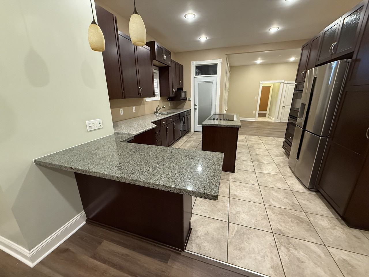 1115 N 2nd St #A - Photo 6 of 17