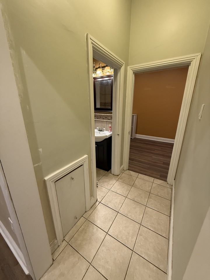 1115 N 2nd St #A - Photo 7 of 17