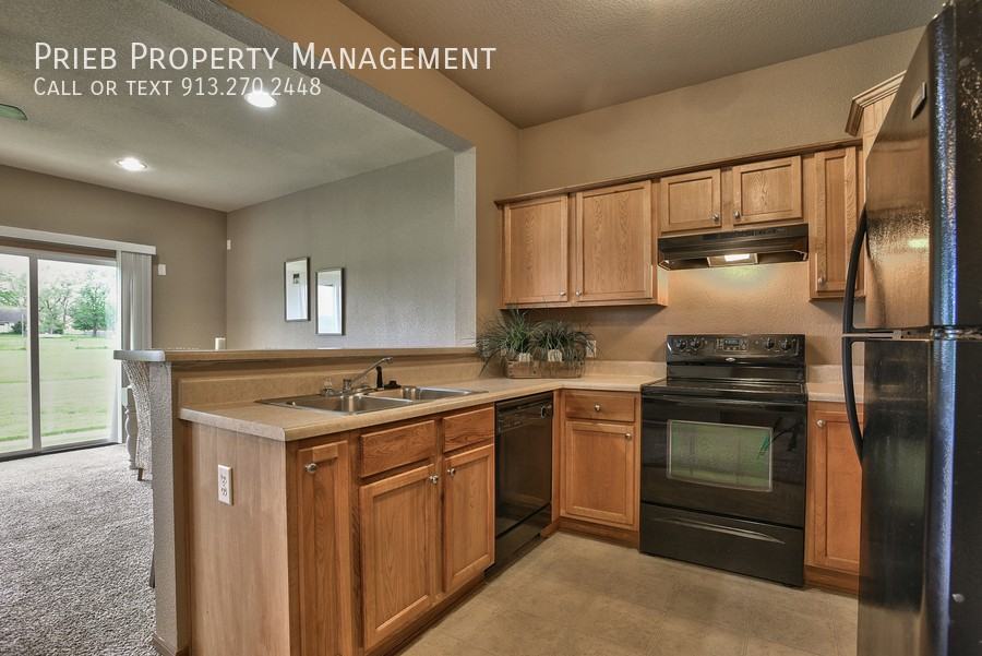 900 S Woodson Ct - Photo 4 of 21