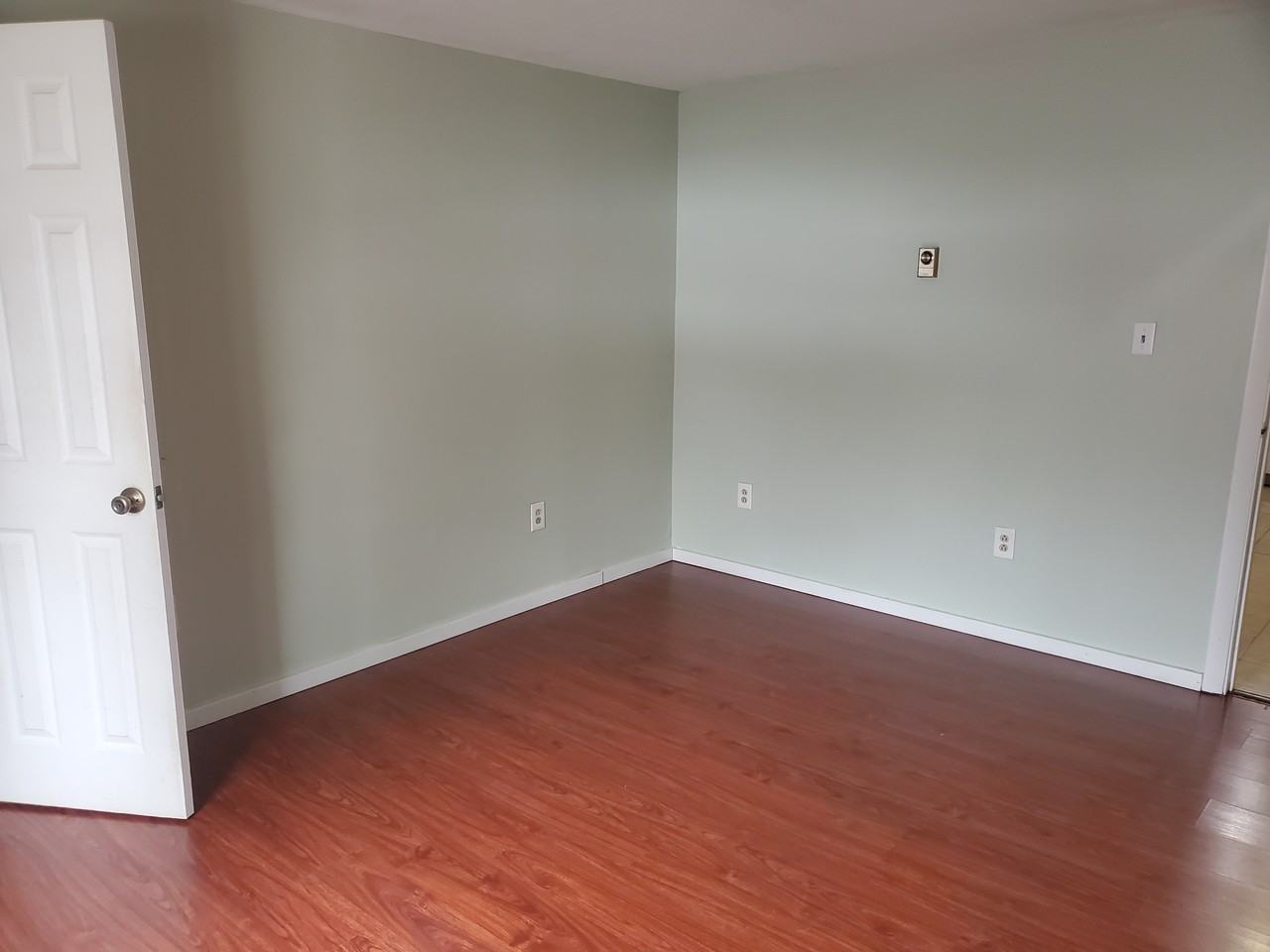 10 Glove St #A - Photo 3 of 12