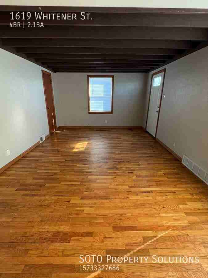 1619 Whitener St - Photo 5 of 22