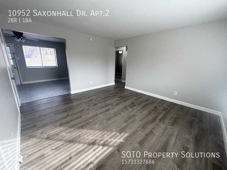 10952 Saxonhall Dr Apt 2 - Photo 4 of 20