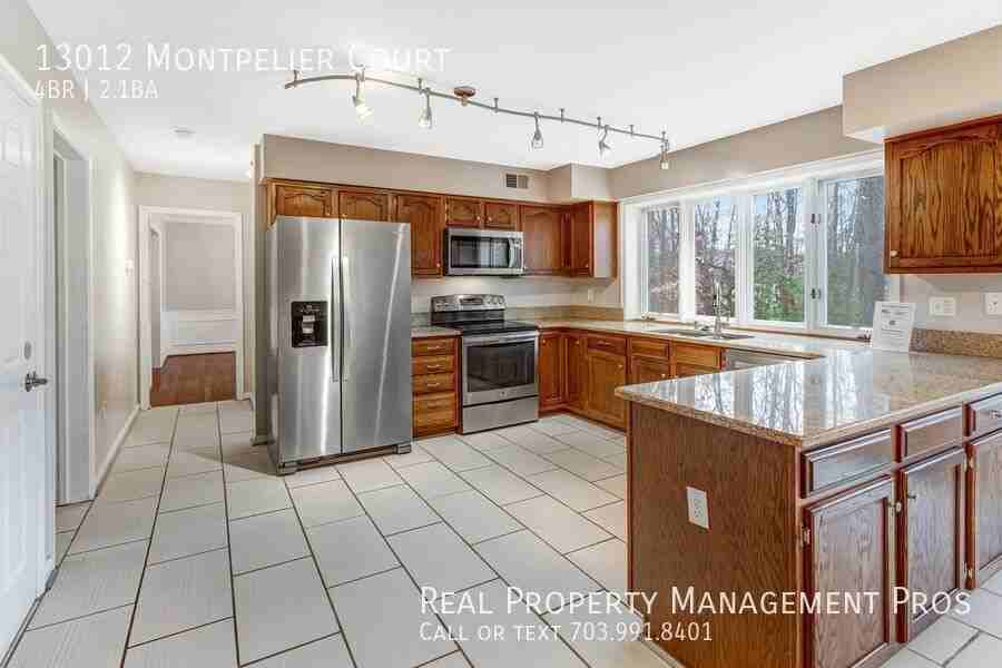 13012 Montpelier Ct - Photo 5 of 40