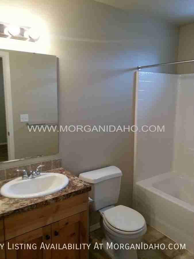 11904 W Fairview Ave #202 - Photo 7 of 10