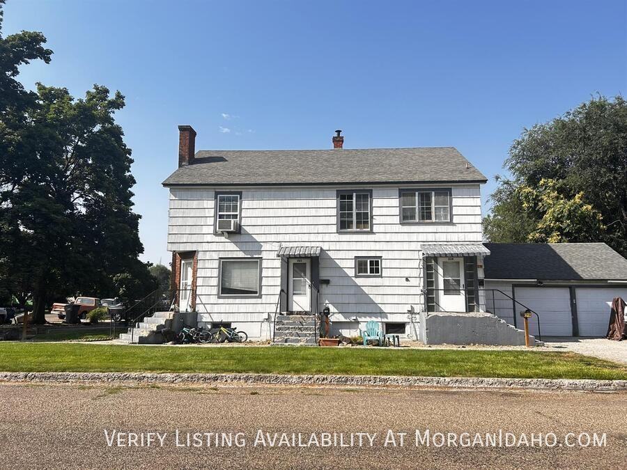 219 4th St S - Photo 2 of 6