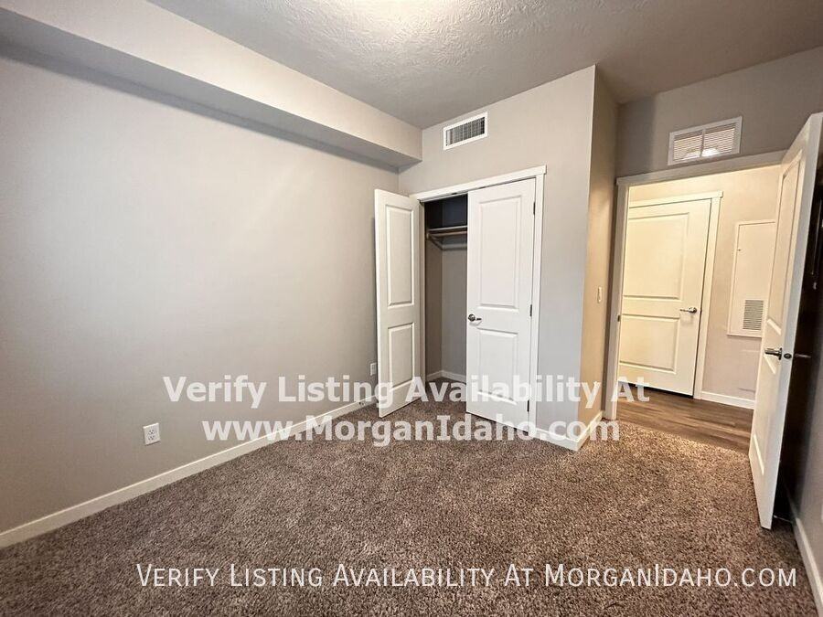 1021 S Elder St #204 - Photo 6 of 11