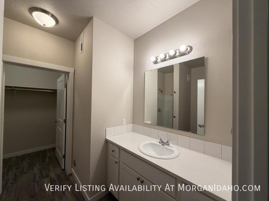 10222 W Ustick Rd #103 - Photo 4 of 12