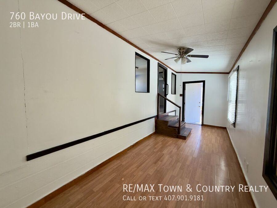 760 Bayou Dr - Photo 4 of 14