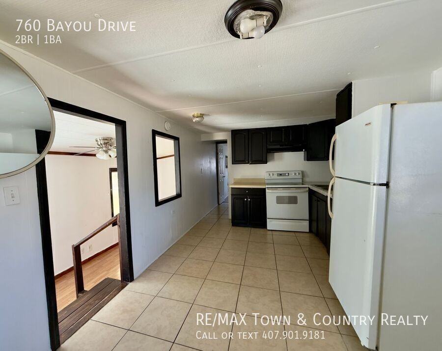 760 Bayou Dr - Photo 5 of 14