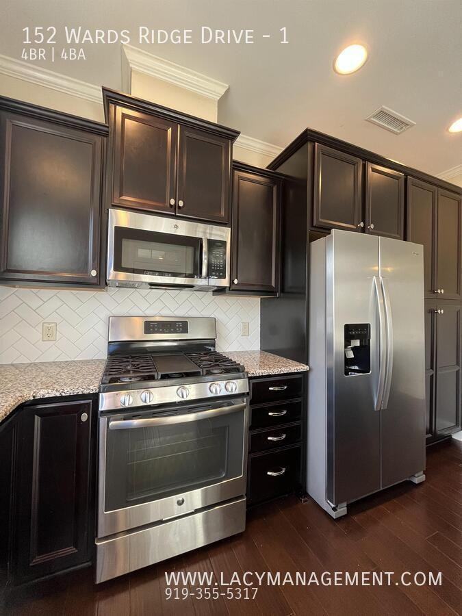 152 Wards Ridge Dr #1 - Photo 4 of 34