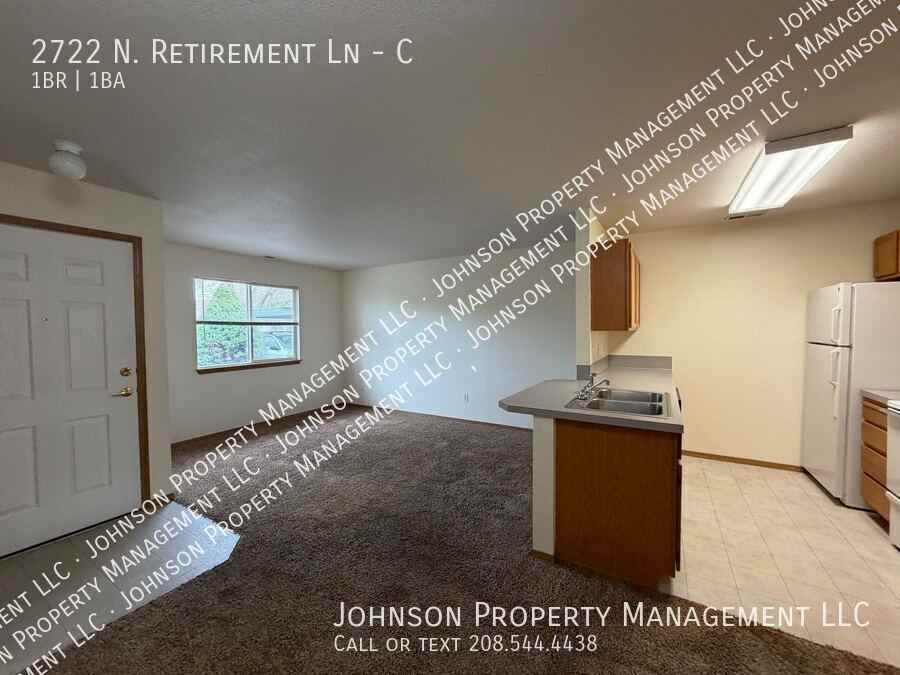 2722 N Retirement Ln #C - Photo 3 of 11