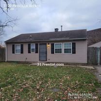 3120 N Priscilla Ave - Photo 1 of 1