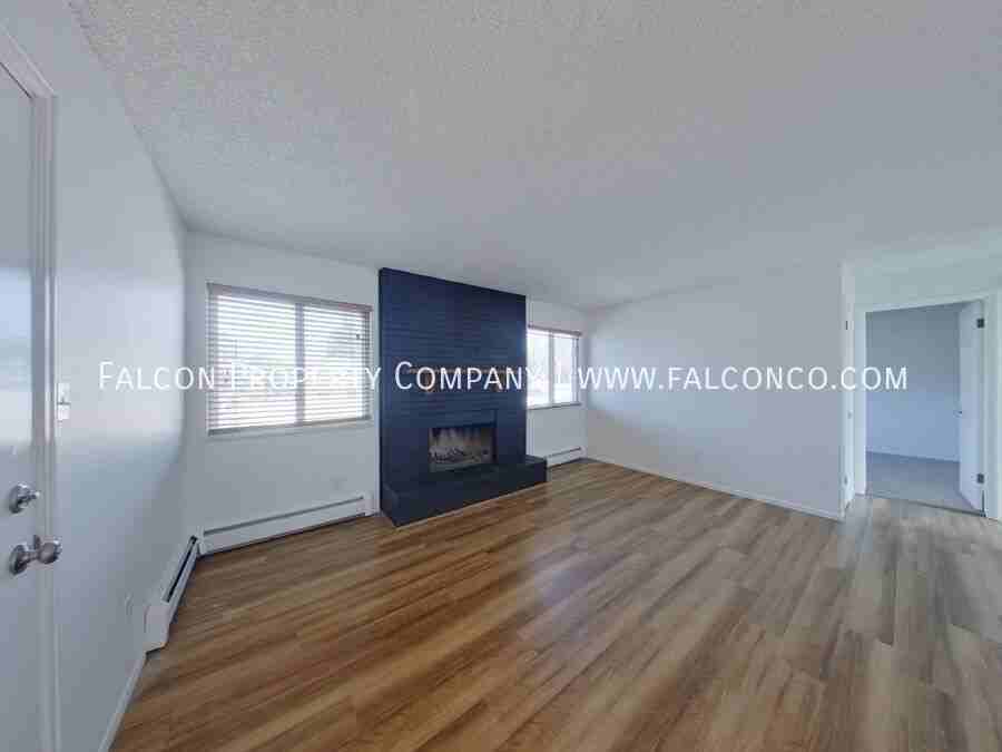 4725 Picturesque Dr #A - Photo 5 of 12