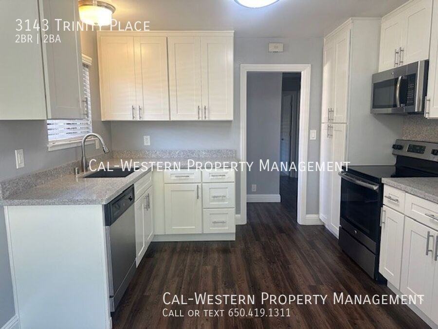 3143 Trinity Pl - Photo 2 of 12