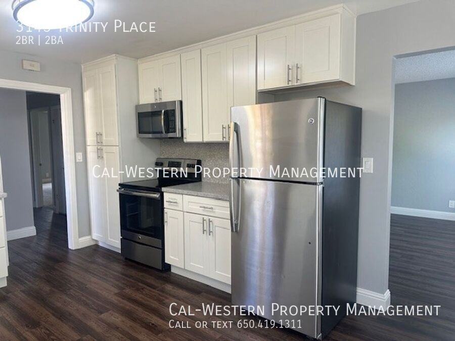 3143 Trinity Pl - Photo 3 of 12