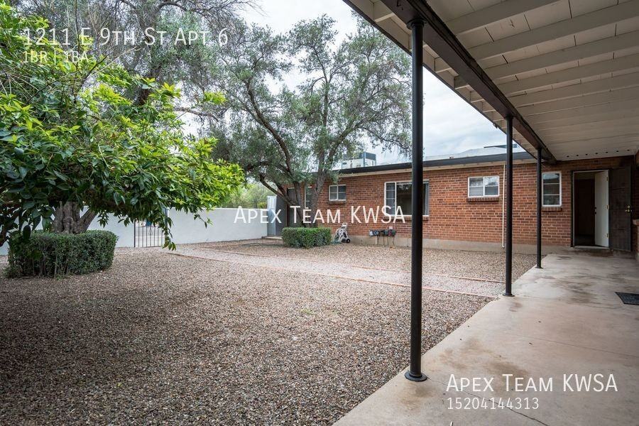 1211 E 9th St Apt 6 - Photo 4 of 30