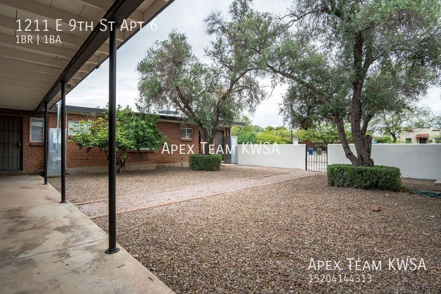 1211 E 9th St Apt 6 - Photo 5 of 30