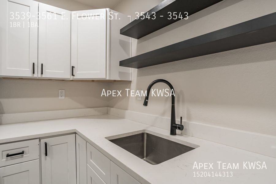 3539 E Flower St #3543 - Photo 3 of 30